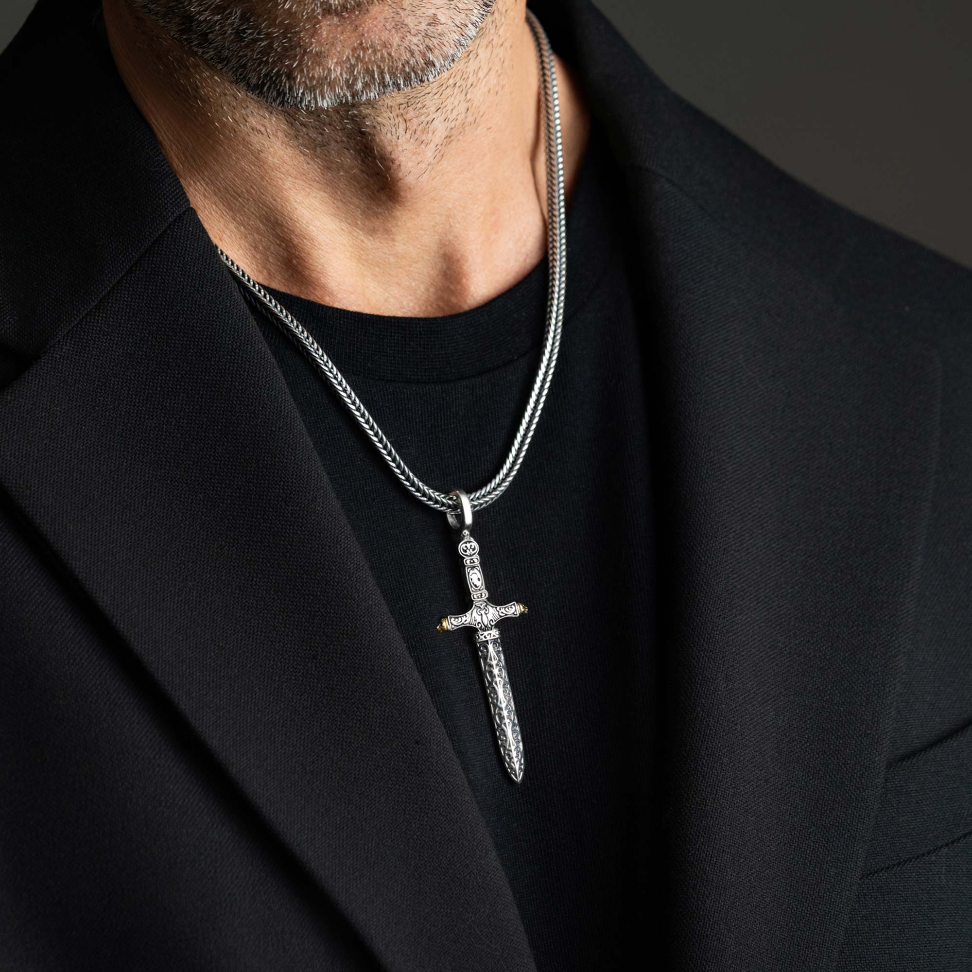 Ravenna - Cruz Espada Colgante