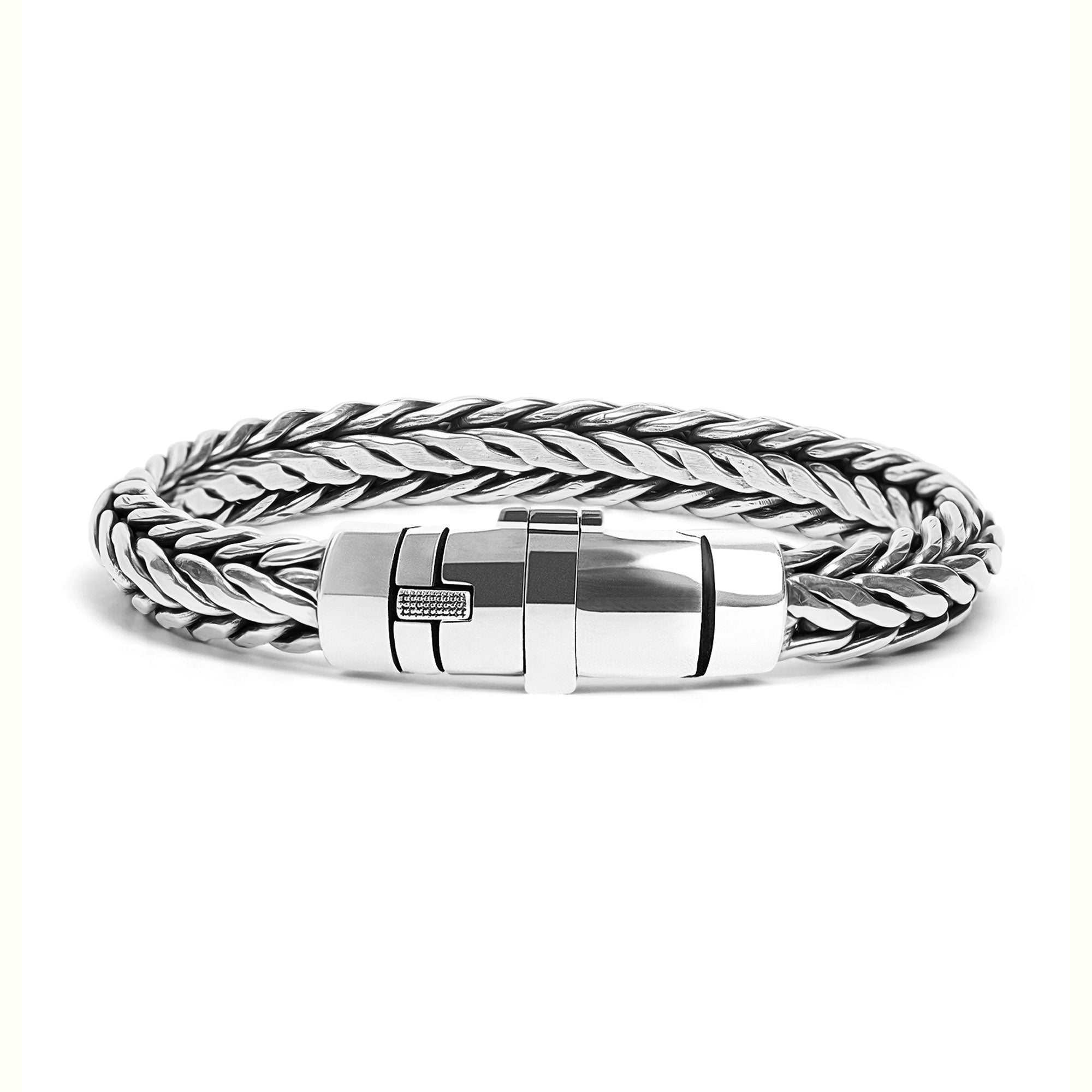 Lesi - Tight Braided Silver Bracelet