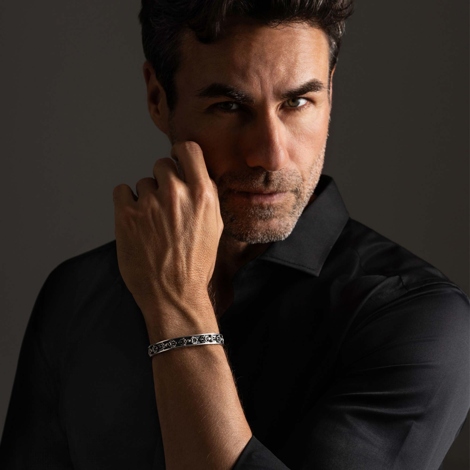 Basel - Ancient Silver Bangle Bracelet