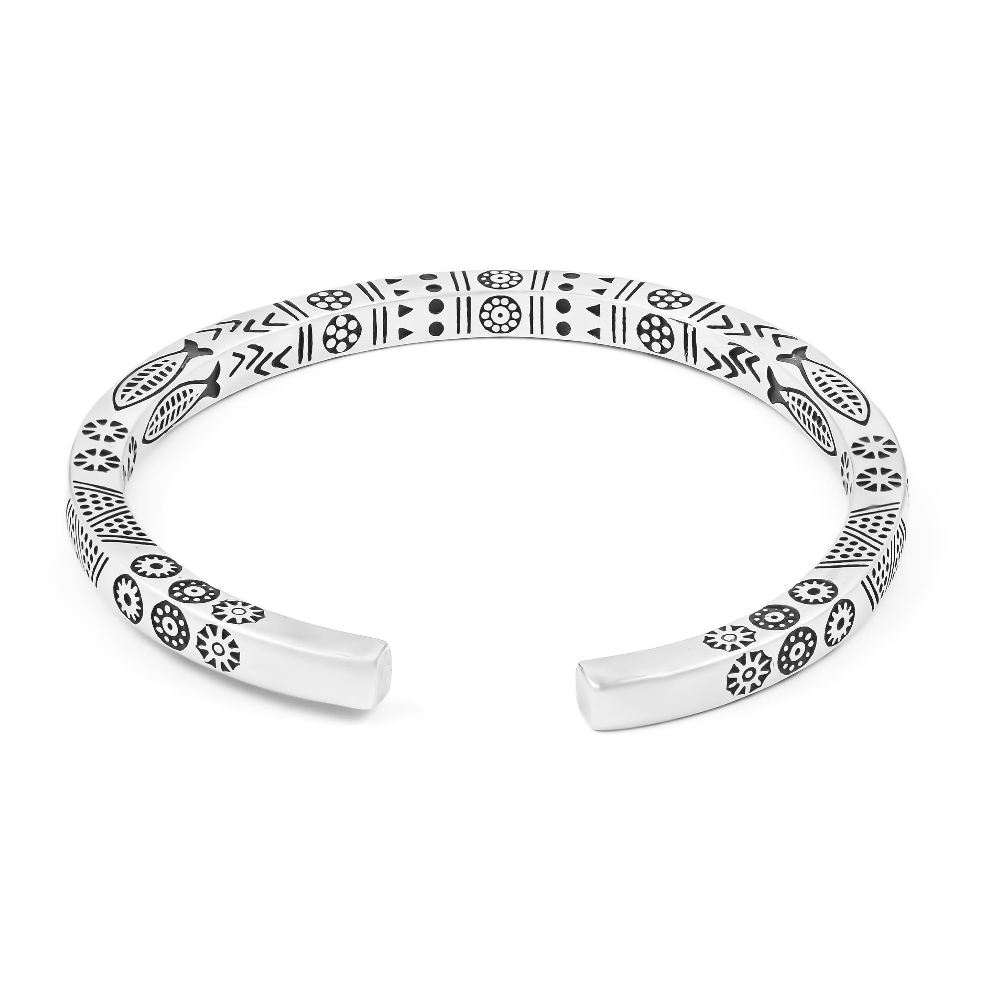 Como - Silver Bangle Bracelet