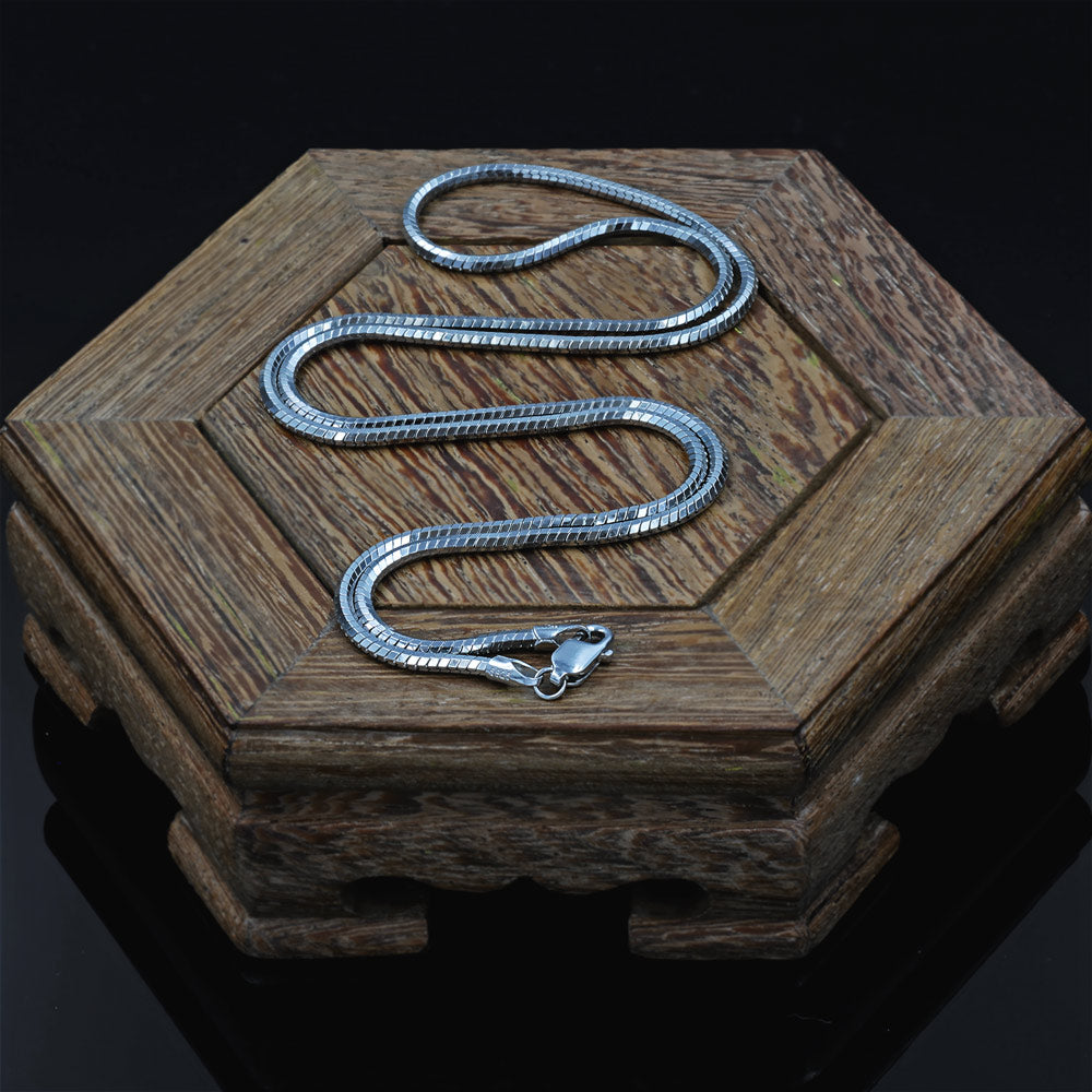 Fuli - Snake Bone Slim Chain Necklace