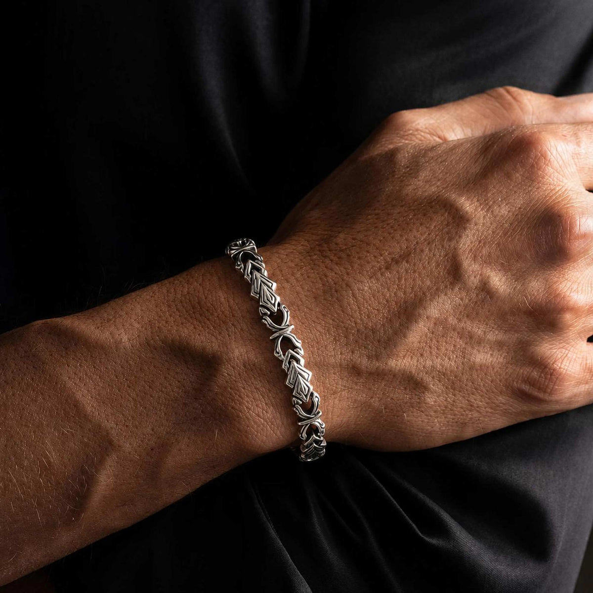 Ladon - Dragon Spear Link Bracelet