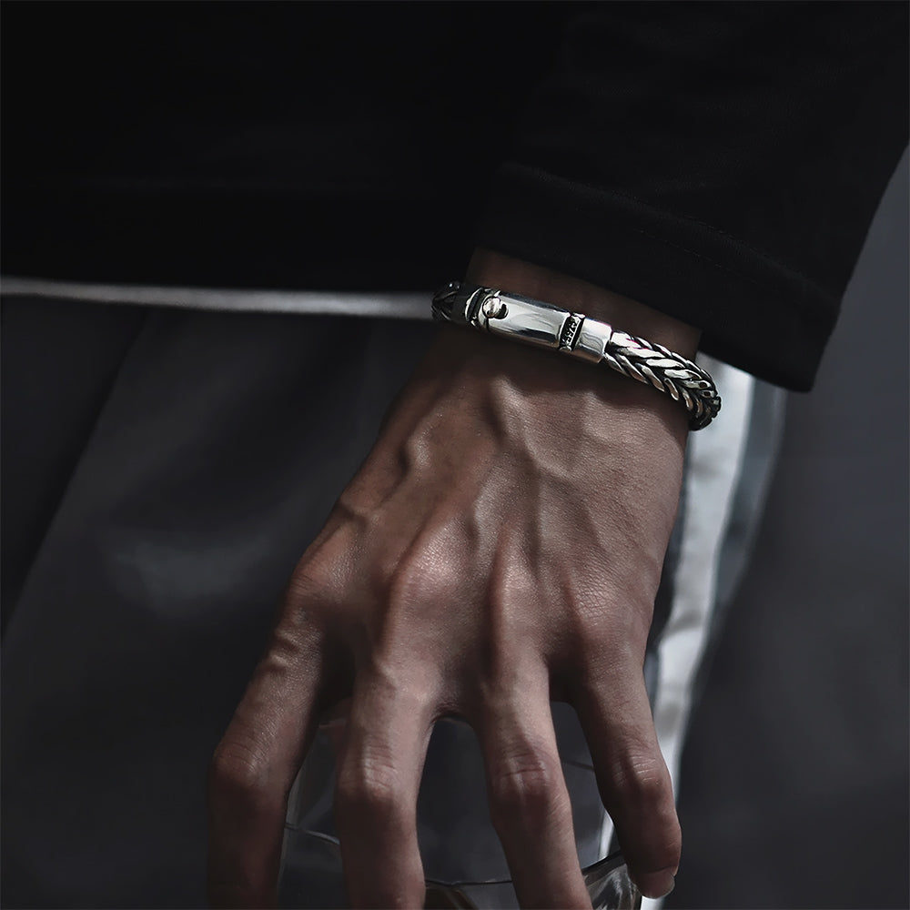 Lesi - Strak Gevlochten Zilveren Armband