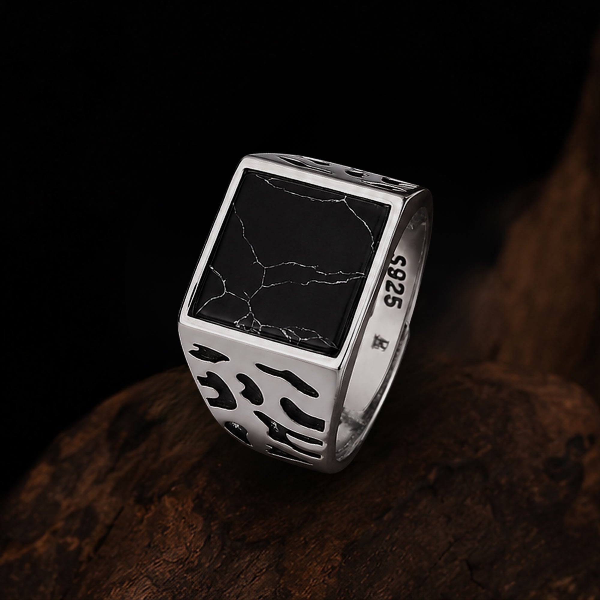 Marmo - Sterling Silver Signet Ring
