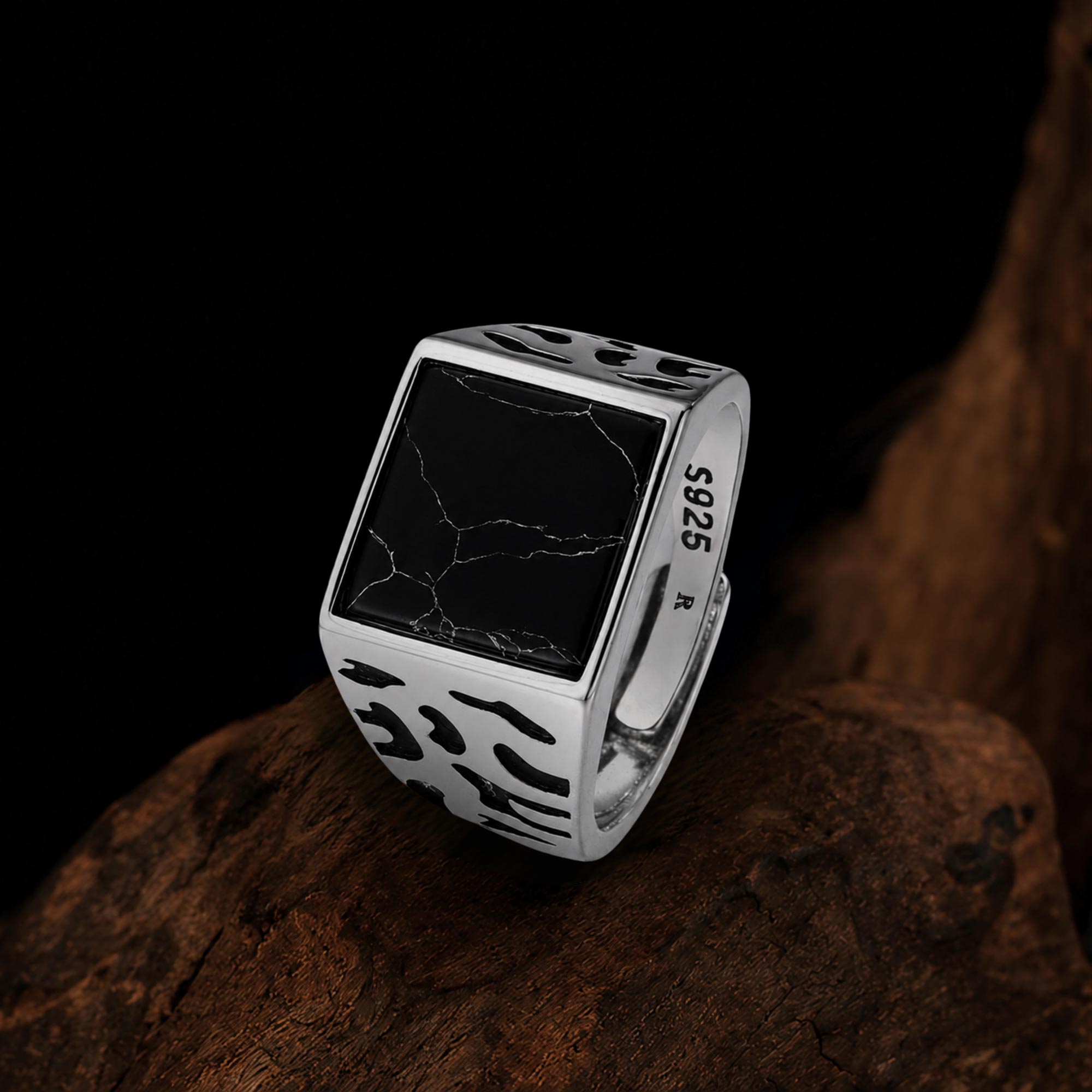 Marmo - Sterling Silver Signet Ring