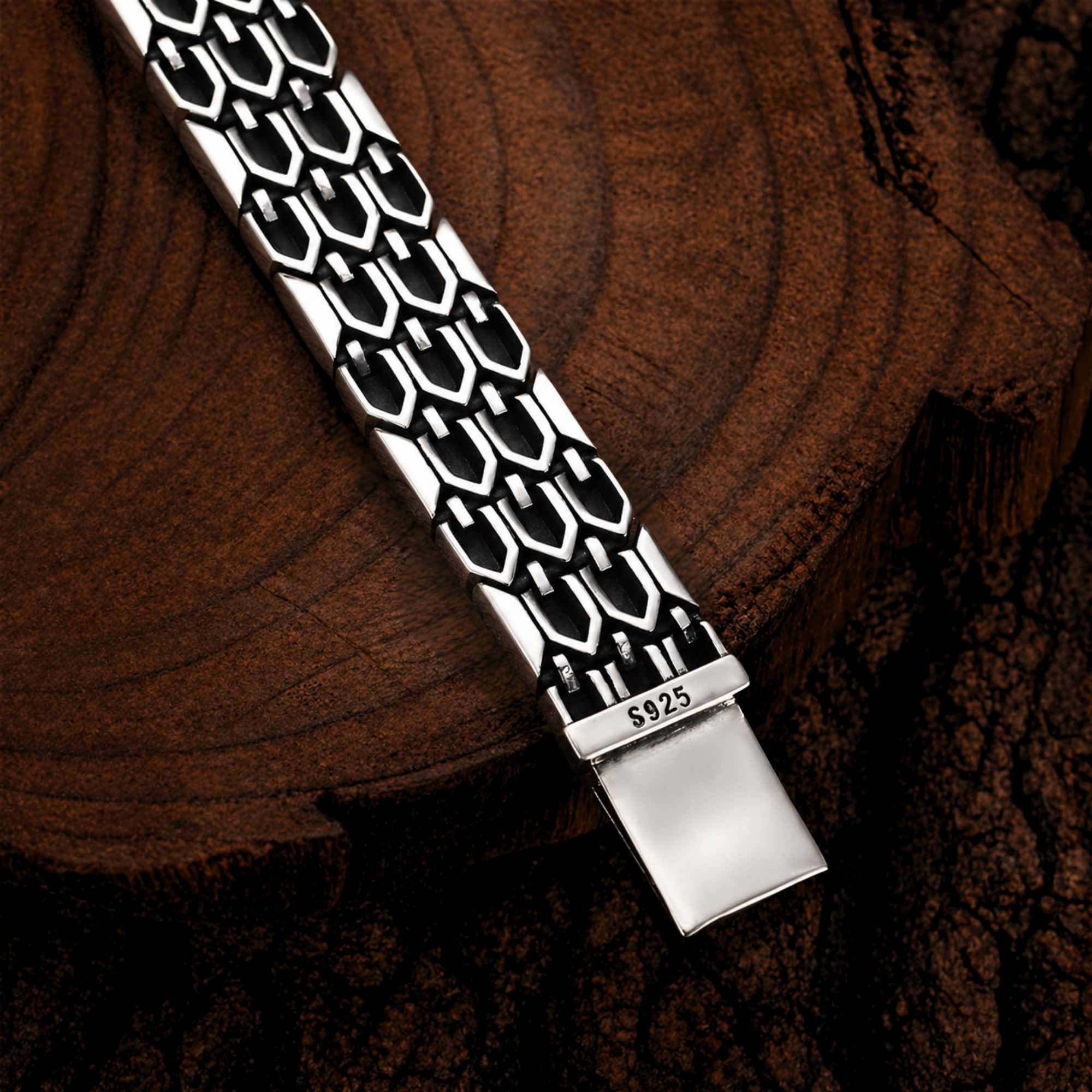 Ruvo - Hexagonal Link Silver Bracelet