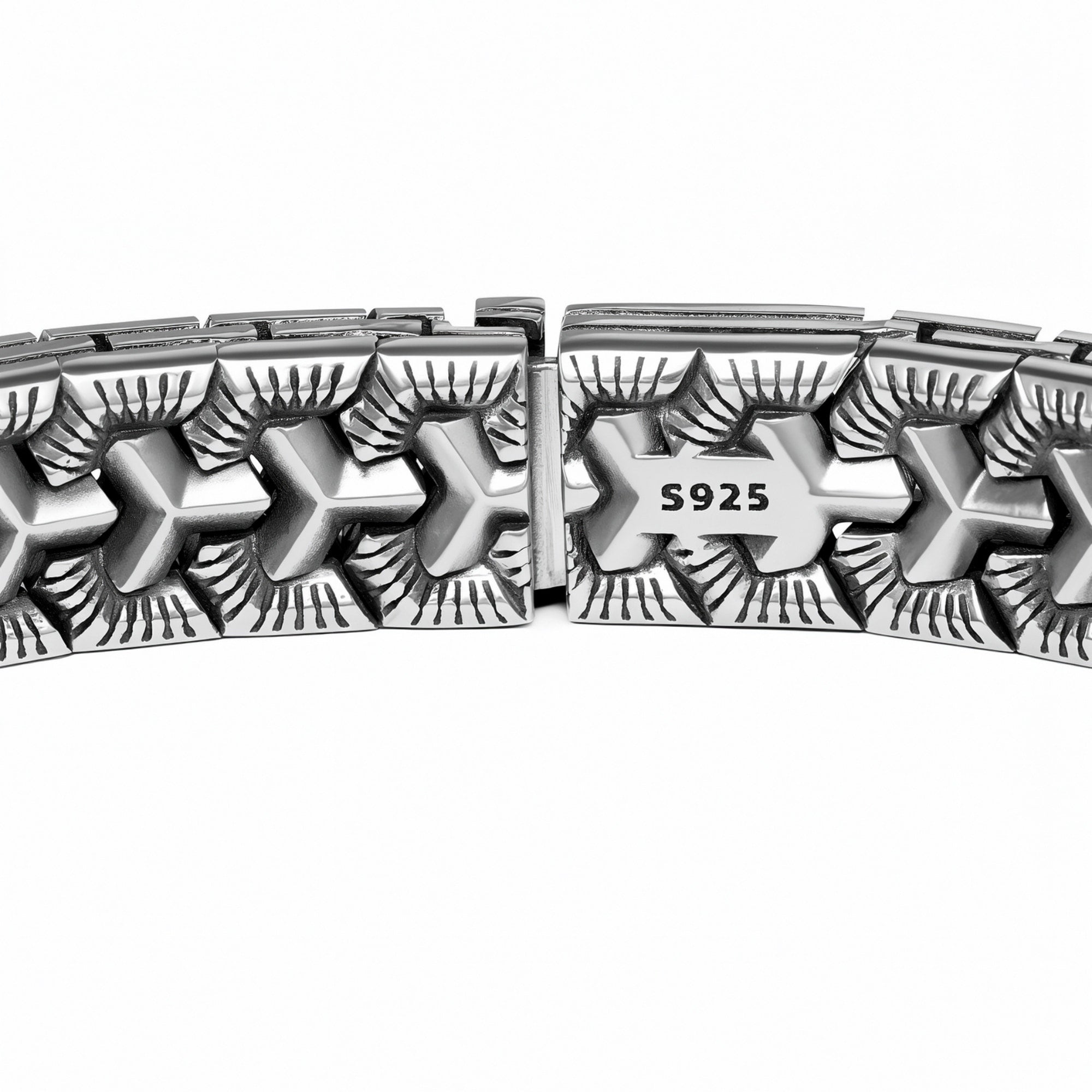 Vulcan - Chevron Link Bracelet