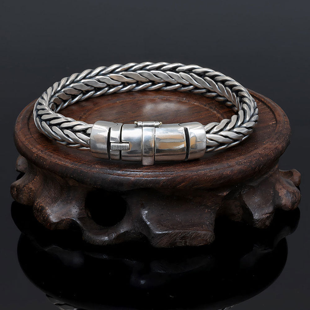 Lesi - Tight Braided Silver Bracelet