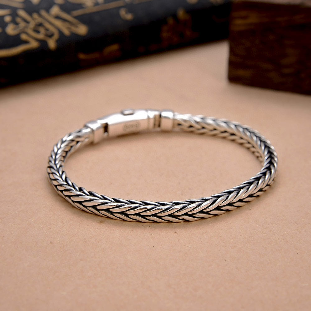 Men's Sterling Silver Crowned Skull Clasp Braided Bracelet - Jewelry1000.com